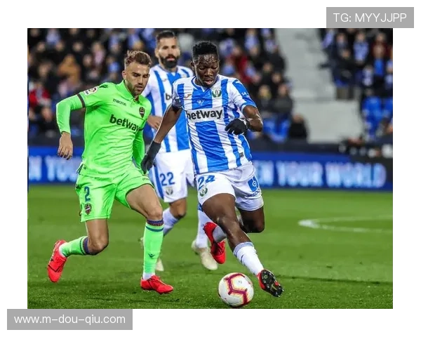 皇家贝蒂斯2-1马略卡，巩固联赛第五位置